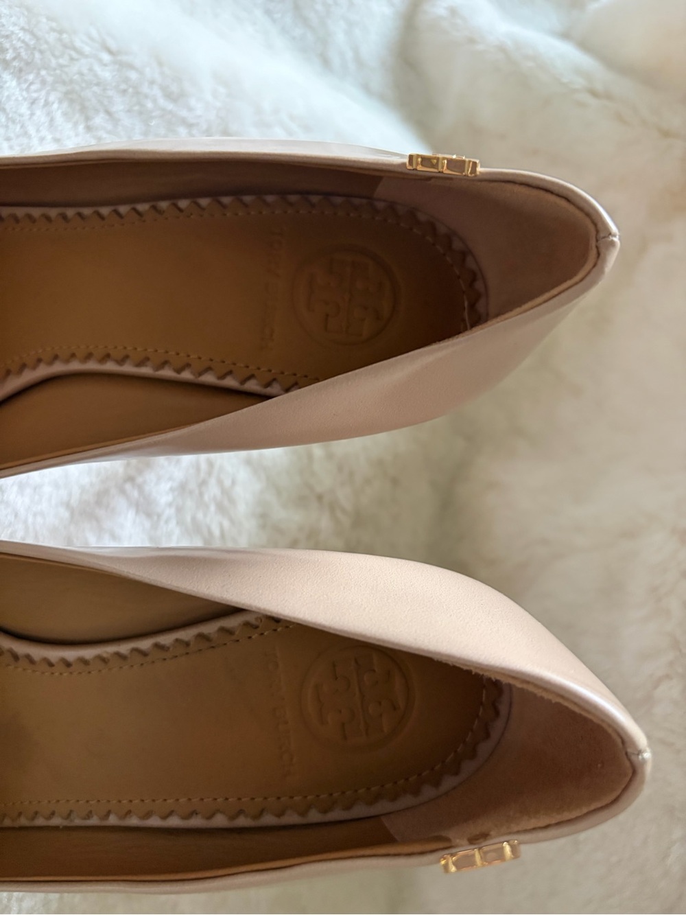 Tory Burch Blush-to-Plum Ombre Pointed Toe Pumps - Picture 4 of 6